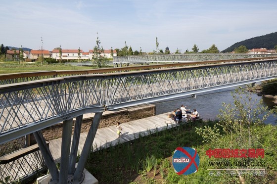 ARPAE设计的法国默尔特河畔的朗莱塔珀发展项目