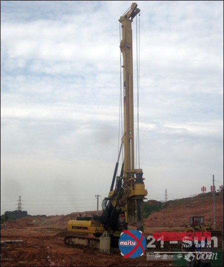 杨良:雷沃旋挖钻助力大西高铁上的追梦者