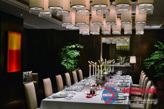 天津京基皇冠假日酒店设计 典雅高档休闲空间