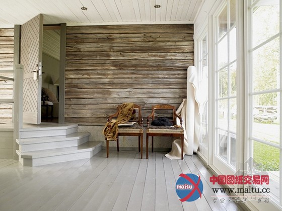 波兰自然乡村风格的湖边小屋