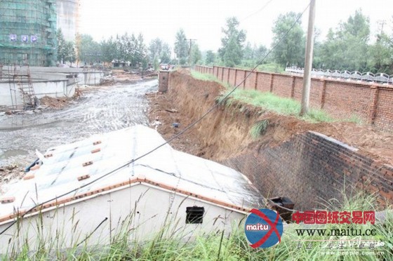 山西潞安集团一施工现场发生事故 12死7伤