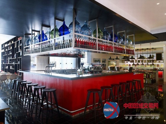 “盒子组装”的伦敦连锁酒店设计