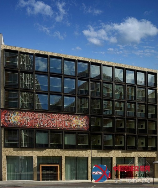 “盒子组装”的伦敦连锁酒店设计