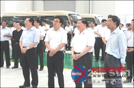 临沂读书会与会领导来山东常林集团观摩