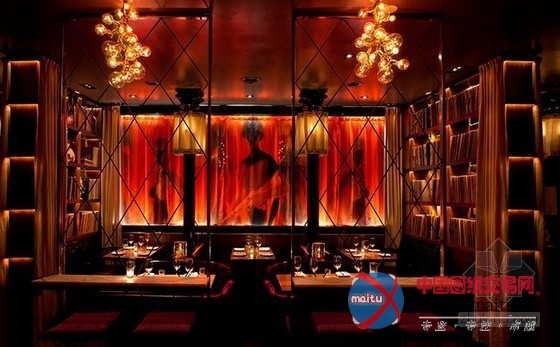 美国加利福尼亚州酒吧设计 与众不同的另类摇滚库