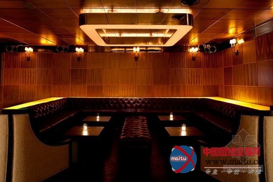 美国加利福尼亚州酒吧设计 与众不同的另类摇滚库