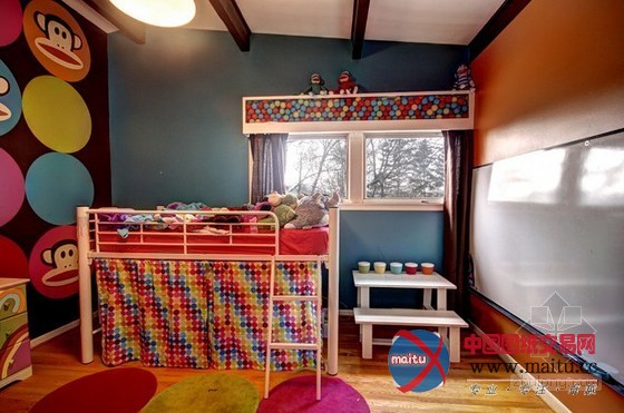 英国温馨惬意充满童趣住宅设计