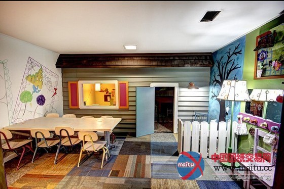 英国温馨惬意充满童趣住宅设计