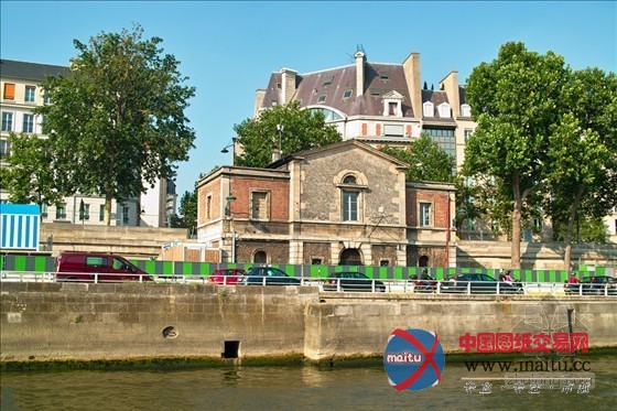 巴黎塞纳河左岸景观大道建成