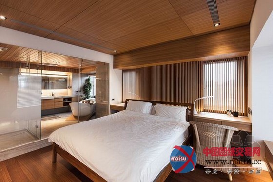 台湾木质色调的现代别墅装修