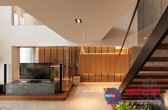 台湾木质色调的现代别墅装修