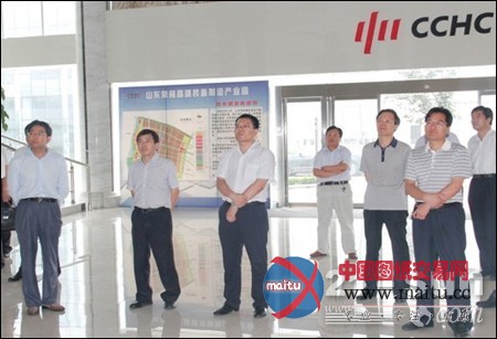 山东建行领导调研中川液压项目进展情况