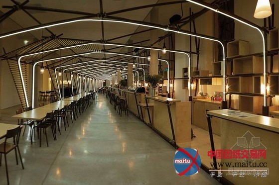 独特装饰 神秘的法国24Lines咖啡厅装修设计