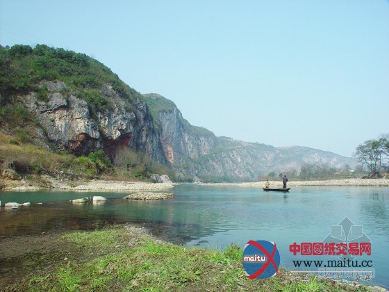 扶夷江河床“乳蓝色” 世界遗产牌子恐不保