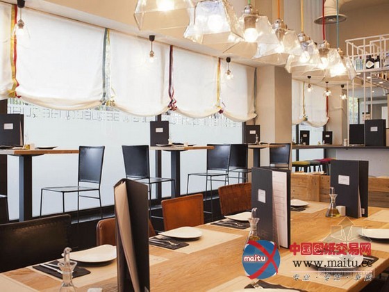 马德里QUBE餐厅设计 木质装饰自然清新