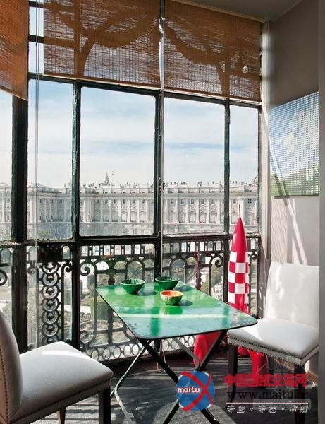 混搭又充满艺术感的公寓装修设计