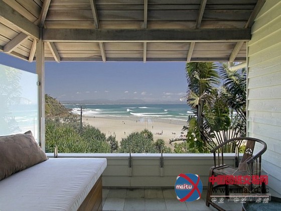 拜伦湾冲浪屋:好莱坞大牌也得排队入住