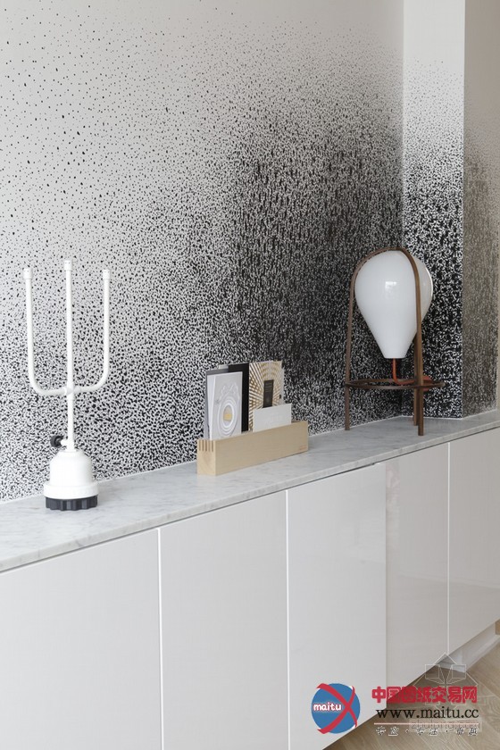 温室改造的巴黎阁楼公寓设计