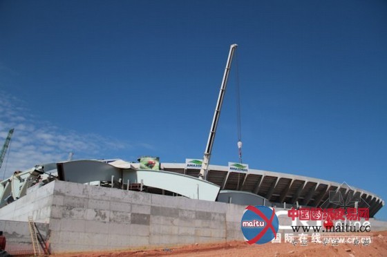 走进亚马孙河边的世界杯体育场 亚马孙体育场