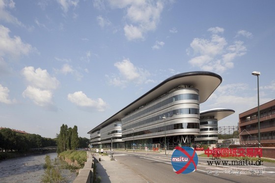 福斯特等联合设计的意大利Luigi Einaudi校园