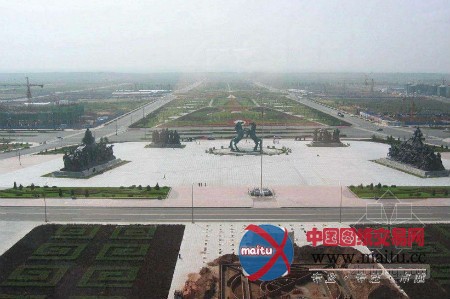 鄂尔多斯千亿债务成“债城”工地停工烂尾楼林立