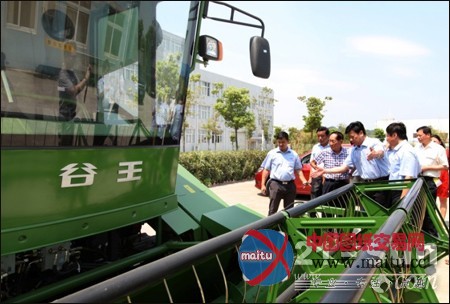 Ԭ¡ƽԺʿµ½ÆæÈðÖØ¹¤½øÐÐÏÖ³¡µ÷ÑÐÖ¸µ¼