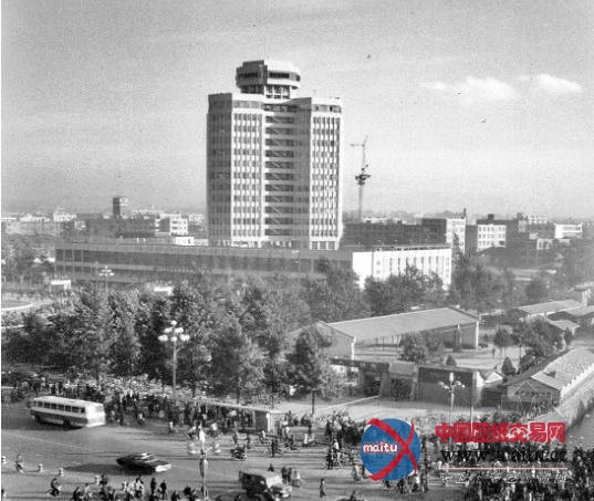 “全国第一高文化宫”月底拆除 难度堪比“第一爆”