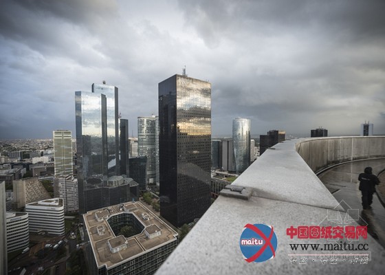 卡洛斯在巴黎摩天大楼拍摄奇妙建筑