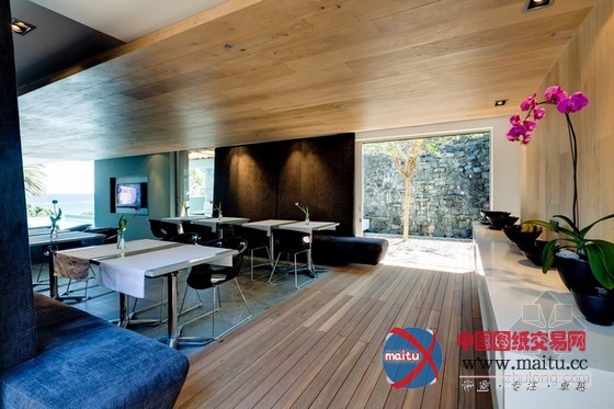 开普敦Table Mountain脚下的POD酒店设计