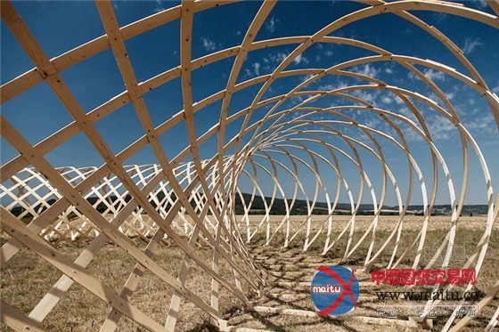 布达佩斯“你好木头”露营展