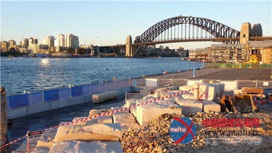 布朗加鲁海峡历史的革新