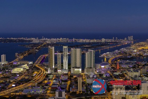 透析扎哈·哈迪德的迈阿密One Thousand博物馆