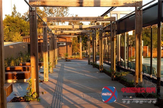 澳大利亚努沙枢纽站