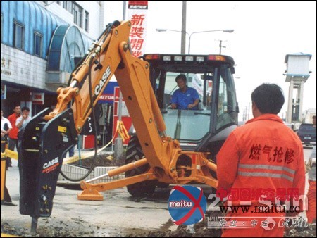 凯斯CEC“锦城”之行:值得骄傲的凯斯两头忙