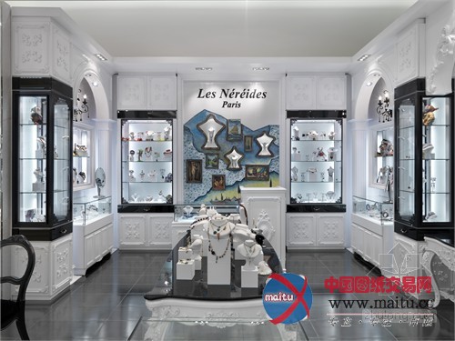 Les Néréides专卖店装修 以全新设计风格诠释