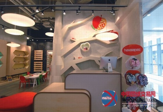 香港apple & pie童鞋精品店 实用又充满嬉戏感