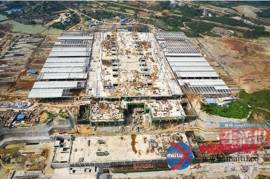 南宁东站主体建筑封顶 明年1月底将完工