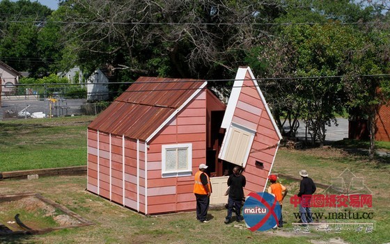 Matthew Mazzotta设计的房子改造成公共大剧院