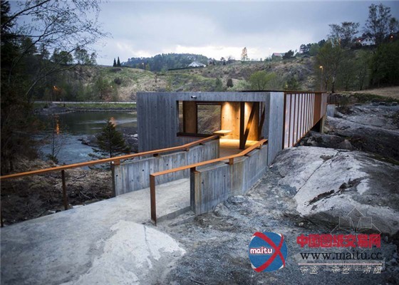 挪威柯尔顿耐腐蚀钢材软管大桥