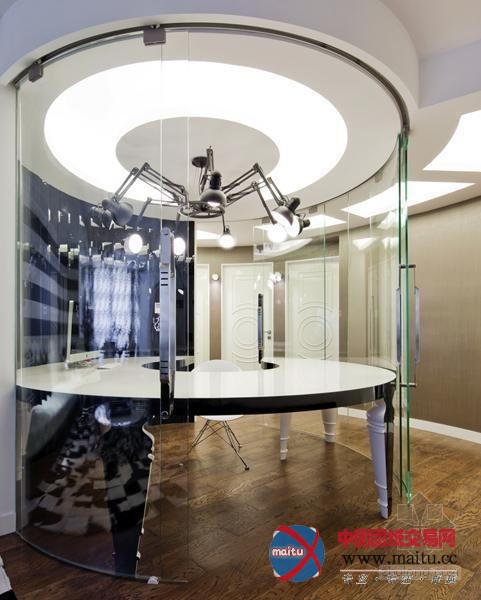 上海富有豪华创意的服装设计师公寓设计