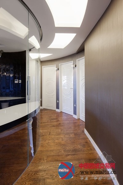 上海富有豪华创意的服装设计师公寓设计