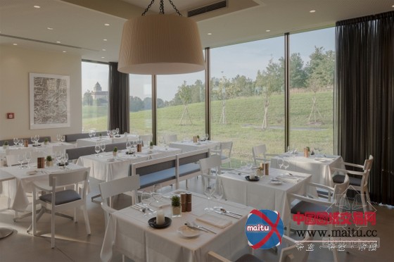 现代感很强!奥地利洛斯恩姆度假酒店设计