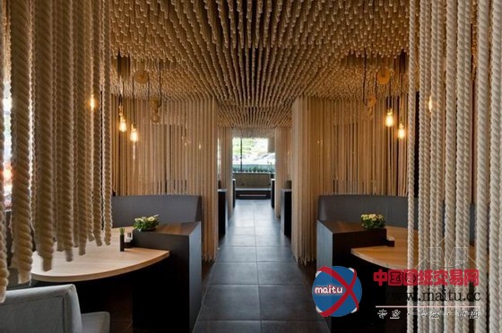 创意独特!乌克兰基辅Odessa餐厅设计