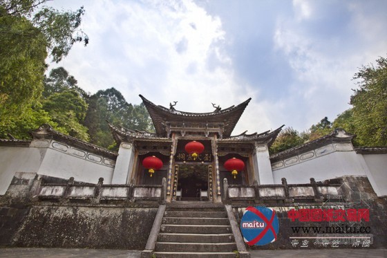 云南腾冲悦椿温泉酒店 独特风格体现当地传统建筑之美