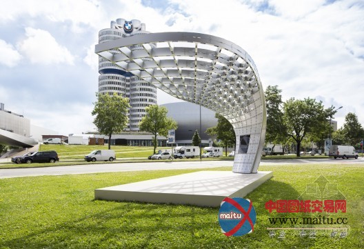 LAVA设计的EIGHT Point.One S停车装置