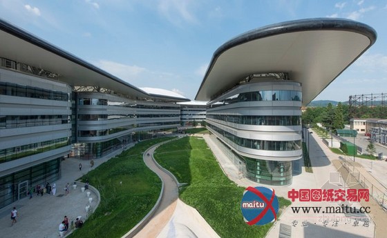 FormTL设计的澳大利亚都灵大学悬臂屋顶