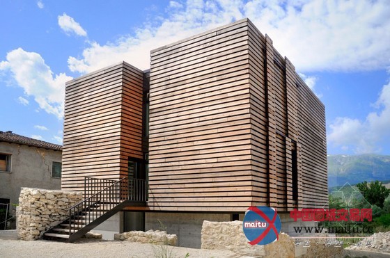 pierluigi bonomo设计的意大利节能住宅