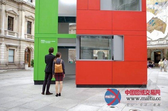 理查德•罗杰斯设计的英国低成本住宅建筑