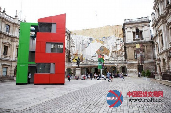 理查德•罗杰斯设计的英国低成本住宅建筑