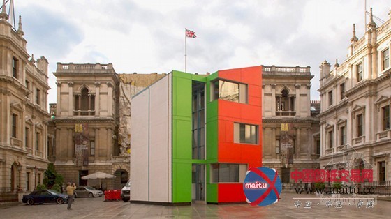 理查德•罗杰斯设计的英国低成本住宅建筑